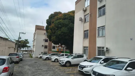 Apartamento com 3 Quartos para alugar, 75m² no Coqueiros, Florianópolis