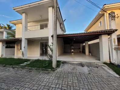 Casa de Condomínio com 4 Quartos para alugar, 150m² no Buraquinho, Lauro de Freitas