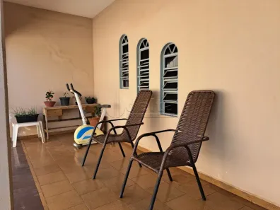 Casa com 3 Quartos à venda, 280m² no Segismundo Pereira, Uberlândia