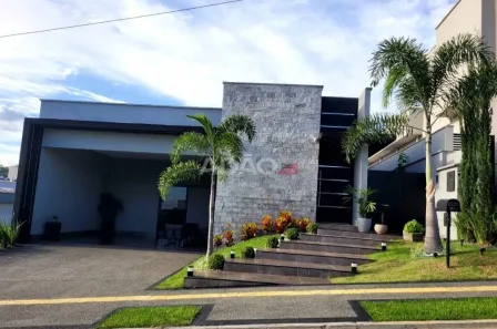 Casa de Condomínio com 3 Quartos à venda, 153m² no Jardins Bolonha, Senador Canedo