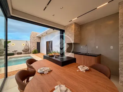 Casa de Condomínio com 3 Quartos à venda, 203m² no Laranjeiras, Uberlândia
