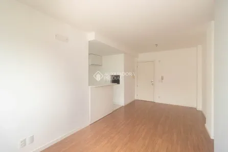 Apartamento com 2 Quartos para alugar, 61m² no São Sebastião, Porto Alegre