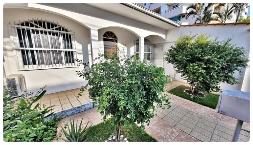 Casa com 3 Quartos à venda, 250m² no Barreiros, São José