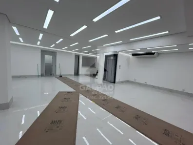 Ponto Comercial para alugar, 400m² no Indianópolis, São Paulo