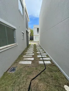 Casa de Condomínio com 4 Quartos para venda ou aluguel, 122m² no Buraquinho, Lauro de Freitas