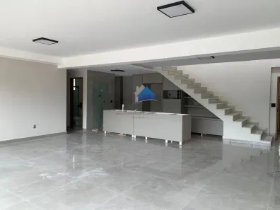 Cobertura com 4 Quartos para alugar, 120m² no Braunes, Nova Friburgo
