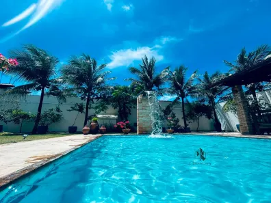 Fazenda/Sítio com 5 Quartos à venda, 350m² no , Cascavel