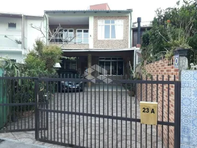 Casa com 3 Quartos à venda, 182m² no Armação do Pântano do Sul, Florianópolis