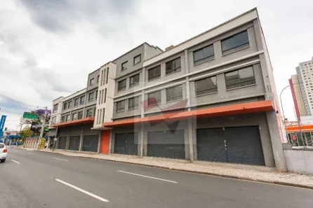 Ponto Comercial para alugar, 218m² no Centro, Curitiba