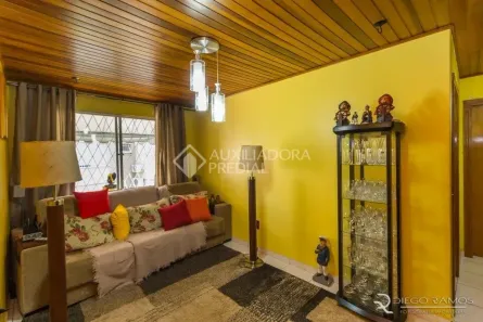 Apartamento com 2 Quartos à venda, 61m² no Vila Ipiranga, Porto Alegre