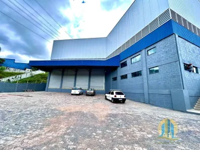 Galpão/Depósito/Armazém para alugar, 2000m² no Centro, Itapecerica da Serra