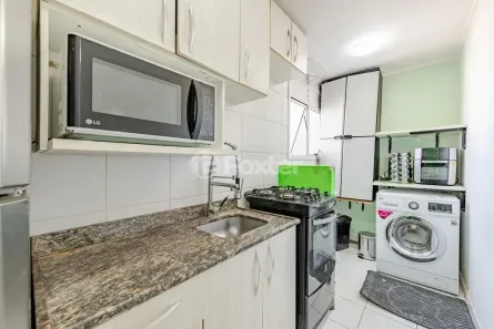 Apartamento com 2 Quartos à venda, 49m² no Teresópolis, Porto Alegre