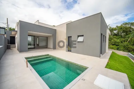 Casa de Condomínio com 3 Quartos à venda, 205m² no Parque Dom Henrique, Cotia