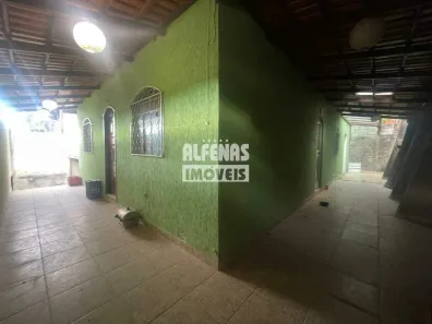 Casa com 3 Quartos à venda, 200m² no Granja Vista Alegre, Contagem