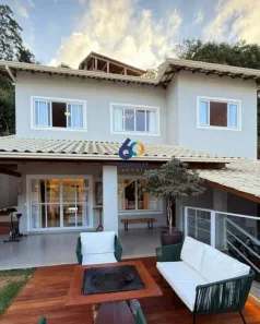 Casa com 4 Quartos à venda, 250m² no Centro, Domingos Martins