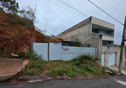 Lote/Terreno à venda, 300m² no Bosque dos Pinheiros, Juiz de Fora