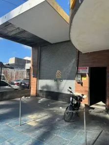 Prédio Comercial para alugar, 300m² no Centro, Fortaleza