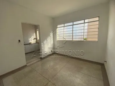 Sobrado com 8 Quartos à venda, 430m² no Vila Trujillo, Sorocaba