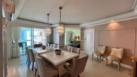 Apartamento com 4 Quartos para alugar, 217m² no Centro, Balneário Camboriú
