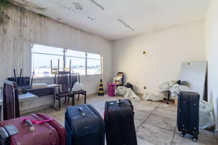 Ponto Comercial com 8 Quartos para alugar, 1020m² no Vila Constança, São Paulo