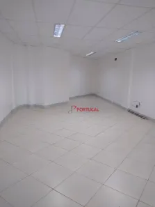 Sala Comercial para alugar, 50m² no Cavaleiros, Macaé