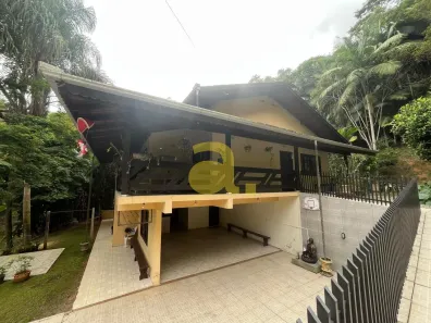 Fazenda/Sítio com 3 Quartos à venda, 240m² no Glória, Blumenau