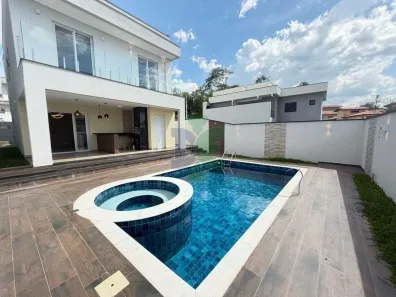Sobrado com 3 Quartos à venda, 180m² no São João, Jacareí