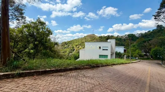 Lote/Terreno à venda, 1239m² no Vila Alpina, Nova Lima