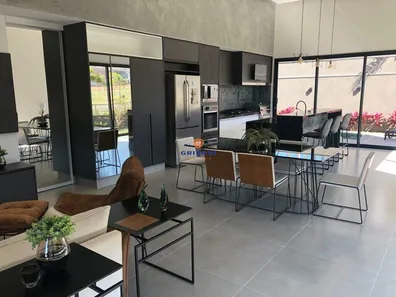 Casa com 3 Quartos à venda, 240m² no Residencial Tamboré, Bauru