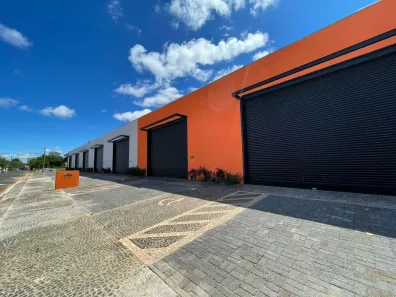 Galpão/Depósito/Armazém para alugar, 150m² no Shopping Park, Uberlândia
