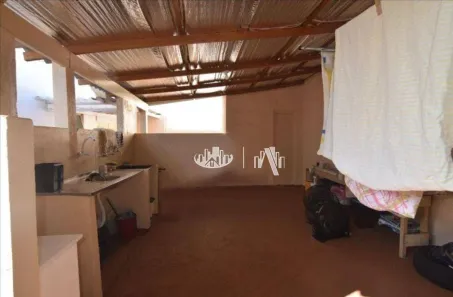 Casa com 2 Quartos à venda, 120m² no Conjunto Habitacional Milton Gavetti, Londrina