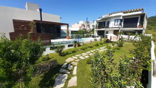 Casa com 3 Quartos à venda, 400m² no Ferraz, Garopaba