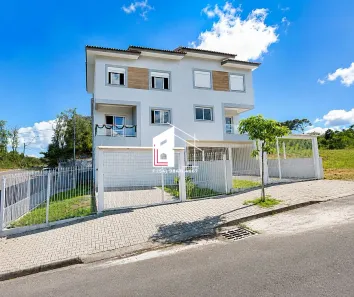 Sobrado com 3 Quartos à venda, 118m² no São Virgílio, Caxias do Sul