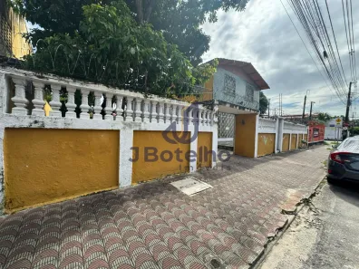 Imóvel Comercial com 8 Quartos para alugar, 1000m² no Montese, Fortaleza