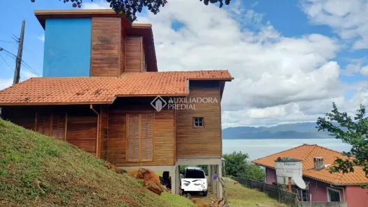 Casa com 3 Quartos à venda, 111m² no Ribeirão da Ilha, Florianópolis