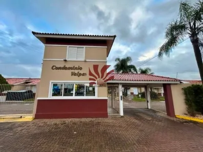 Casa de Condomínio com 3 Quartos para alugar, 73m² no Estância Velha, Canoas