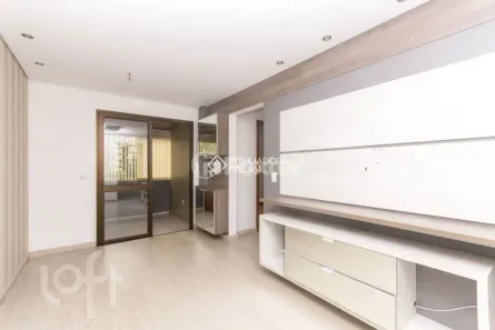 Apartamento com 2 Quartos à venda, 60m² no Passo da Areia, Porto Alegre