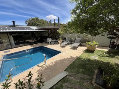 Casa de Condomínio com 4 Quartos à venda, 421m² no Jardim Botânico (Sousas), Campinas