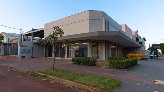 Imóvel Comercial para alugar, 850m² no Santa Fé, Campo Grande