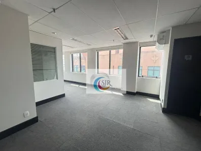 Sala Comercial para alugar, 110m² no Vila Cordeiro, São Paulo