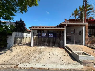 Casa com 3 Quartos para alugar, 170m² no Jardim Europa, Bragança Paulista