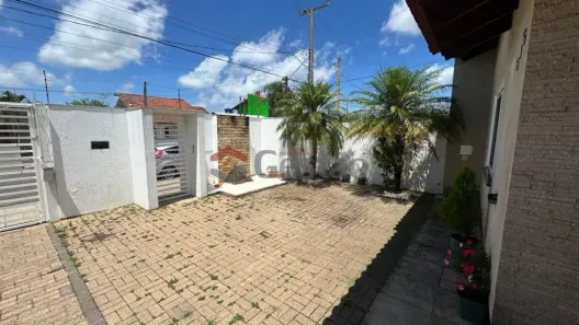 Sobrado com 2 Quartos à venda, 150m² no São Luis, Canoas