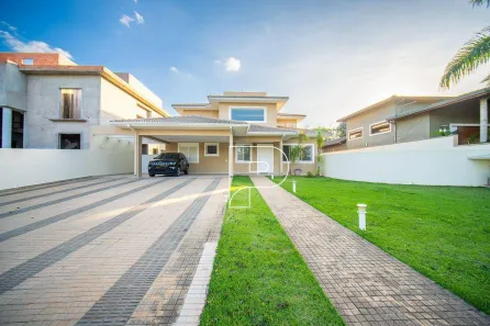 Casa de Condomínio com 4 Quartos à venda, 400m² no Jardim Passárgada I, Cotia