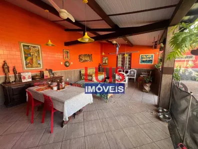 Casa com 5 Quartos à venda, 165m² no Piratininga, Niterói