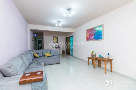 Casa com 3 Quartos à venda, 383m² no Tristeza, Porto Alegre