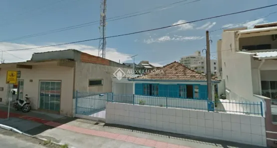 Lote/Terreno à venda, 215m² no Paes Leme, Imbituba