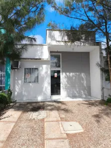 Casa com 3 Quartos para alugar, 70m² no , Aquiraz