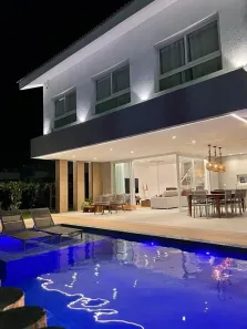 Casa com 6 Quartos para alugar, 600m² no , Ipojuca