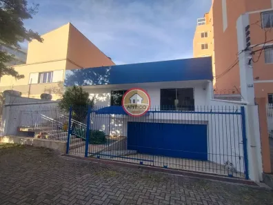 Casa com 10 Quartos para alugar, 380m² no Vila Izabel, Curitiba