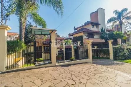 Casa de Condomínio com 3 Quartos à venda, 235m² no Boa Vista, Porto Alegre